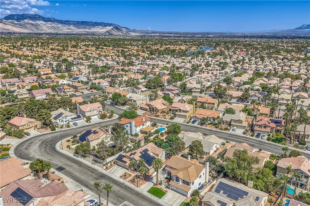 7912 Magnolia Glen, Las Vegas, NV 89128