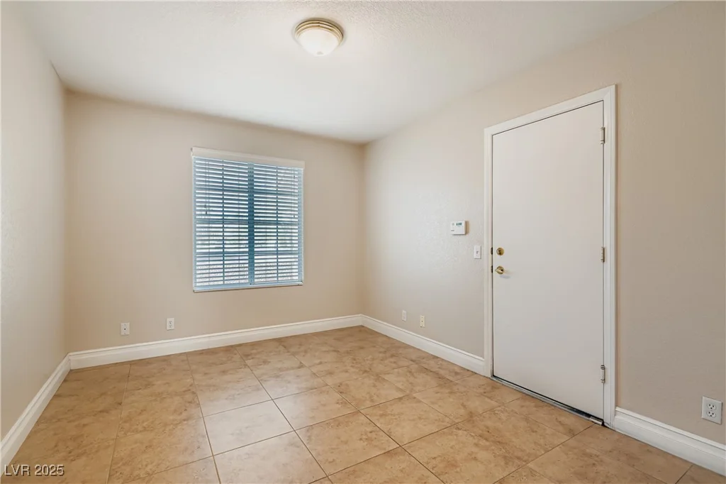 7912 Magnolia Glen, Las Vegas, NV 89128