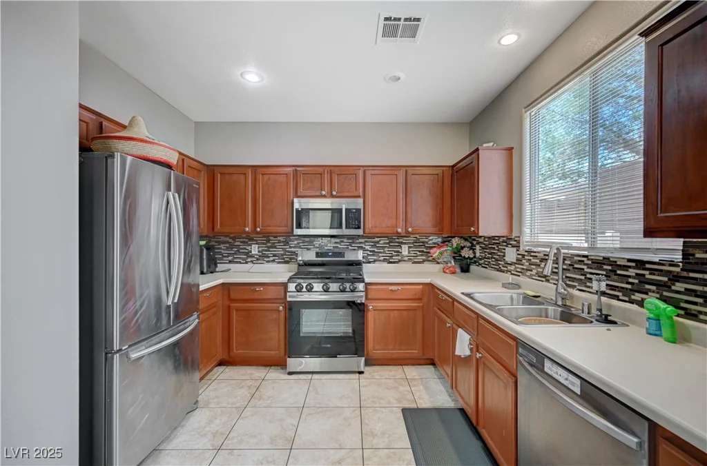 7521 Garden Village, Las Vegas, NV 89113