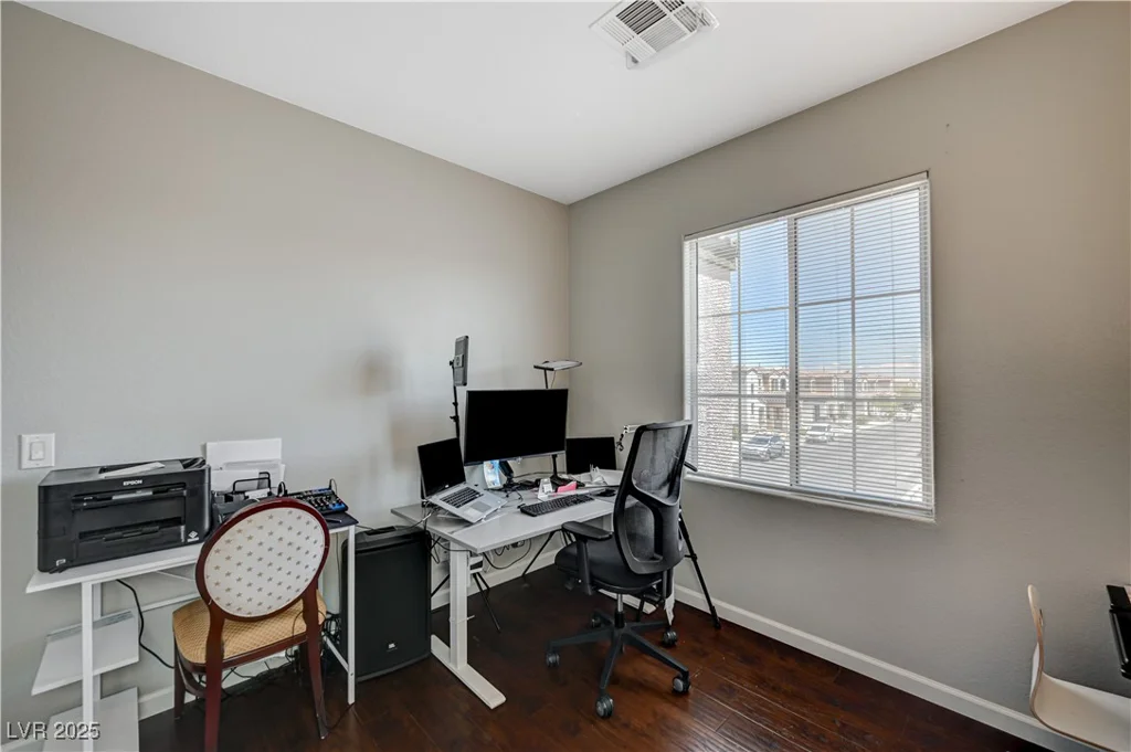 7521 Garden Village, Las Vegas, NV 89113