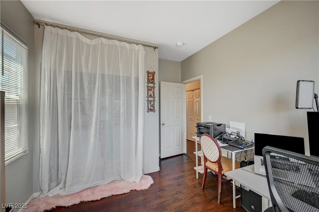 7521 Garden Village, Las Vegas, NV 89113