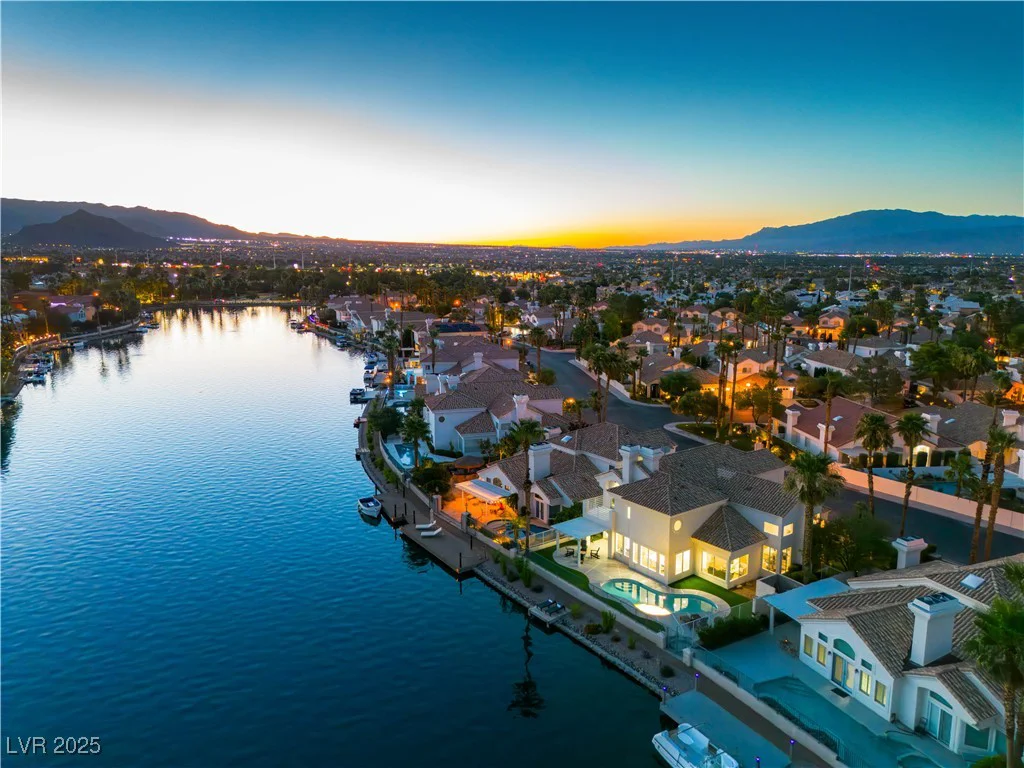 2941 Harbor Cove, Las Vegas, NV 89128