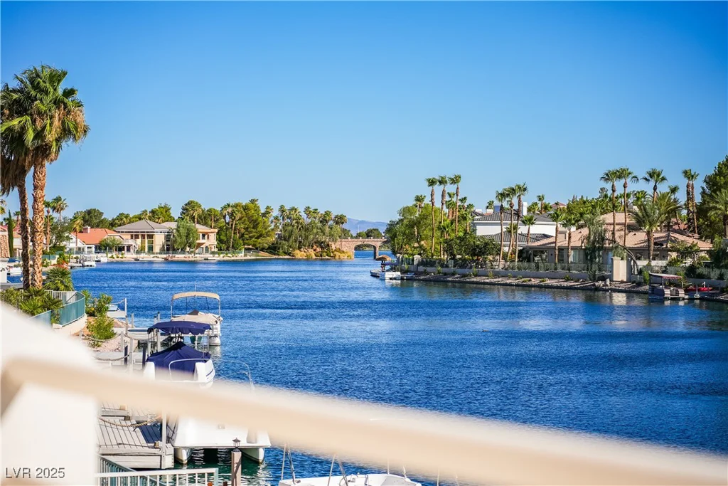 2941 Harbor Cove, Las Vegas, NV 89128