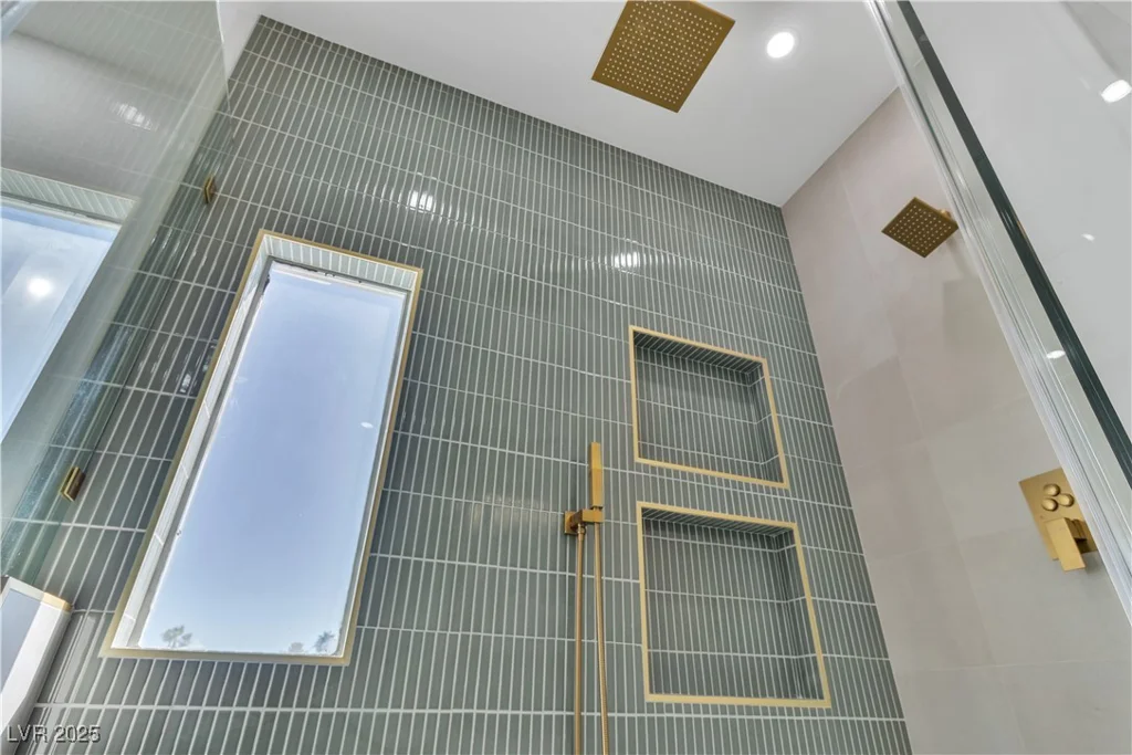 2941 Harbor Cove, Las Vegas, NV 89128