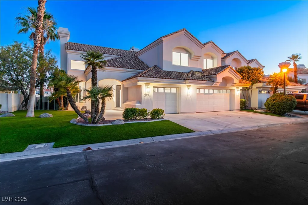 2941 Harbor Cove, Las Vegas, NV 89128