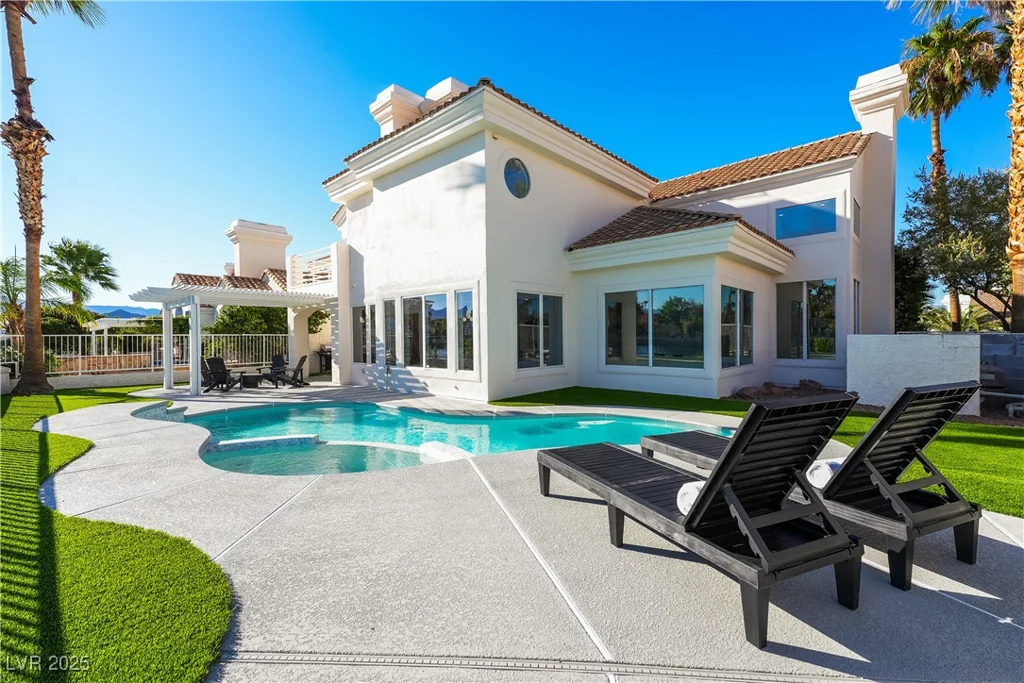 2941 Harbor Cove, Las Vegas, NV 89128