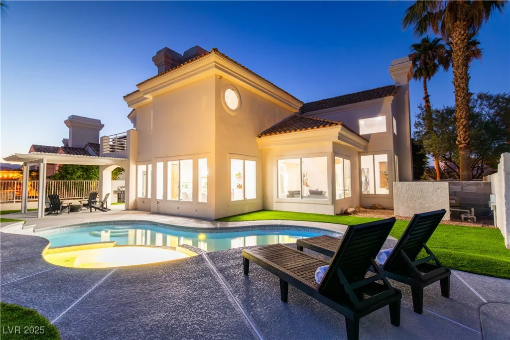 2941 Harbor Cove, Las Vegas, NV 89128