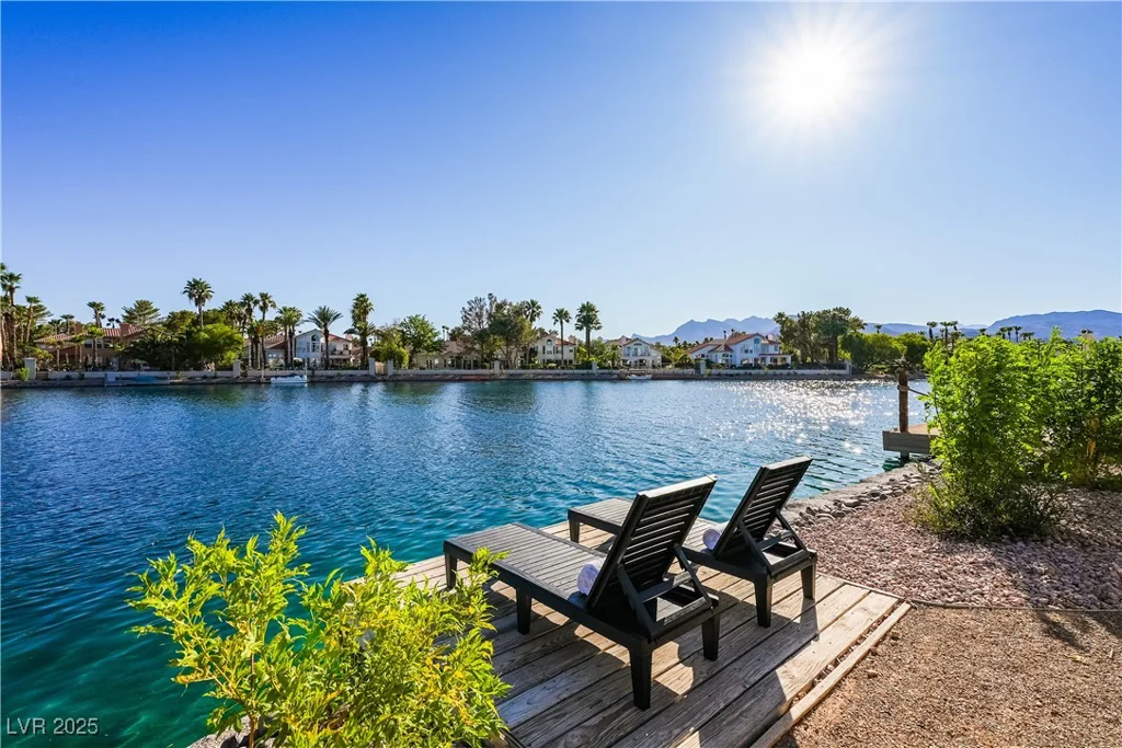2941 Harbor Cove, Las Vegas, NV 89128