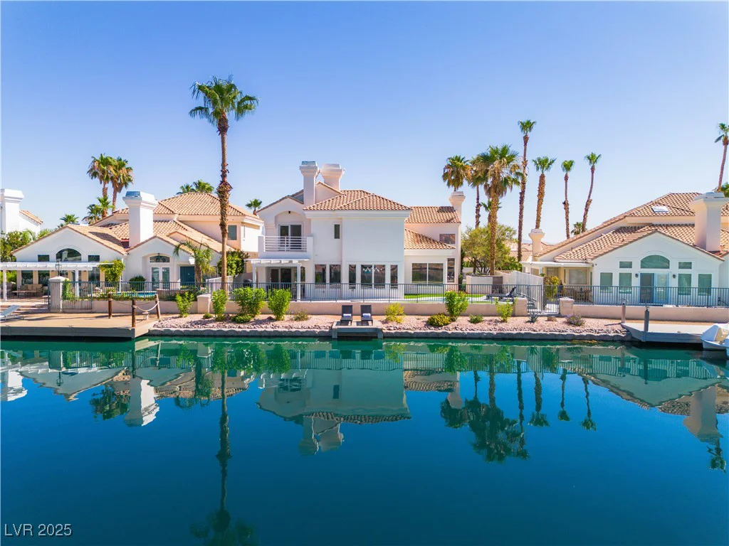 2941 Harbor Cove, Las Vegas, NV 89128