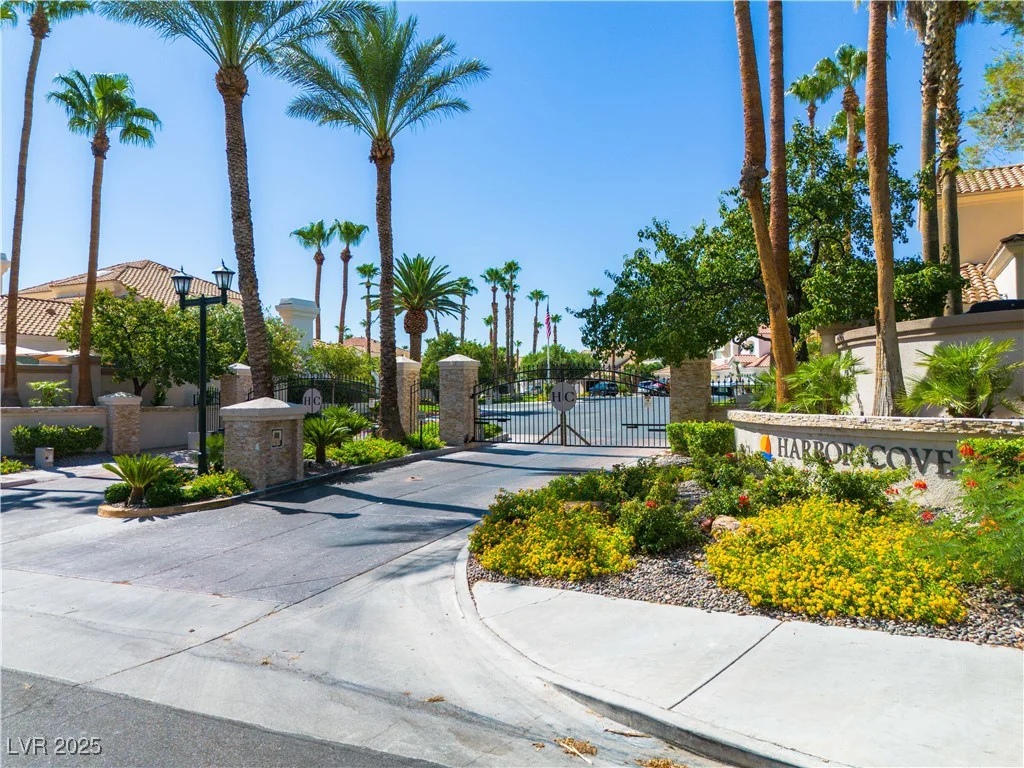 2941 Harbor Cove, Las Vegas, NV 89128