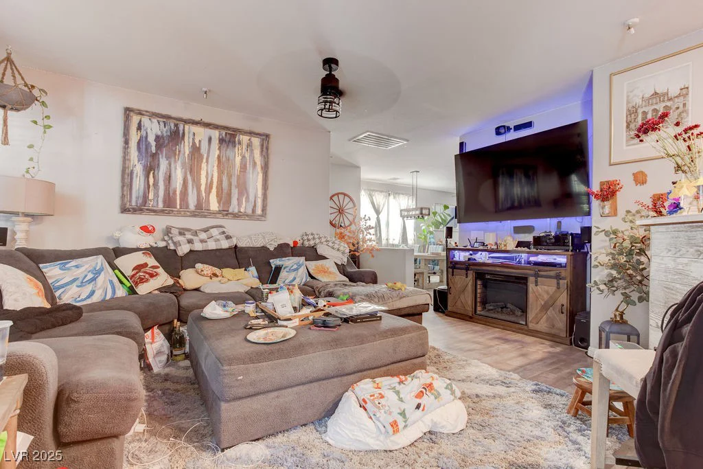 179 Country Greens, Las Vegas, NV 89148