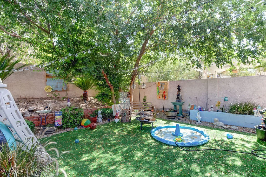 179 Country Greens, Las Vegas, NV 89148
