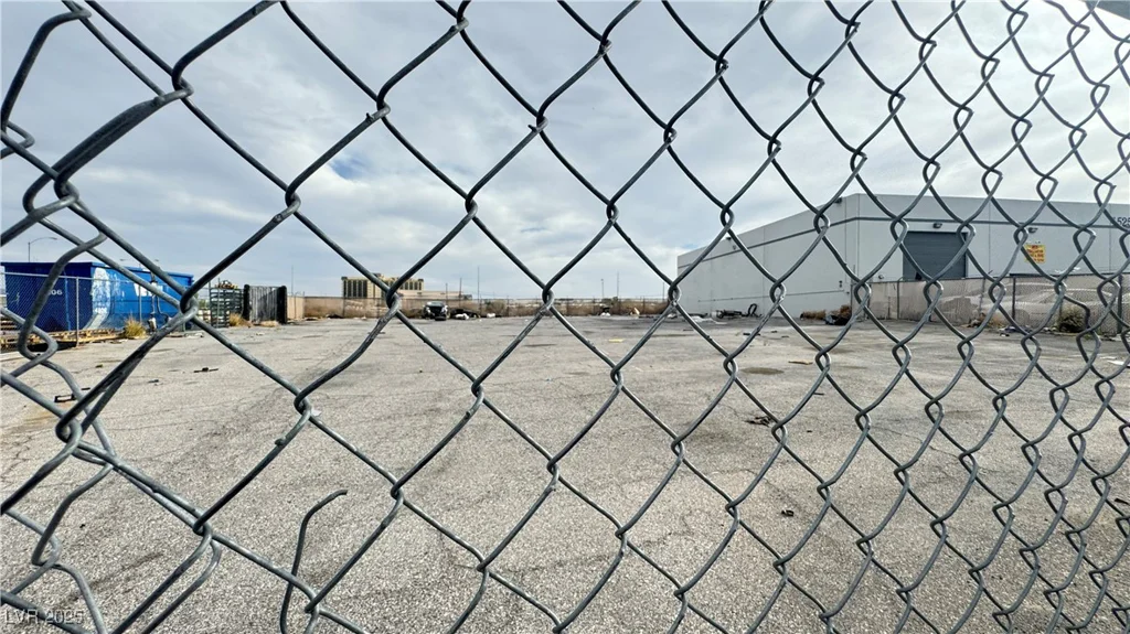 4505 Delancey, Las Vegas, NV 89103