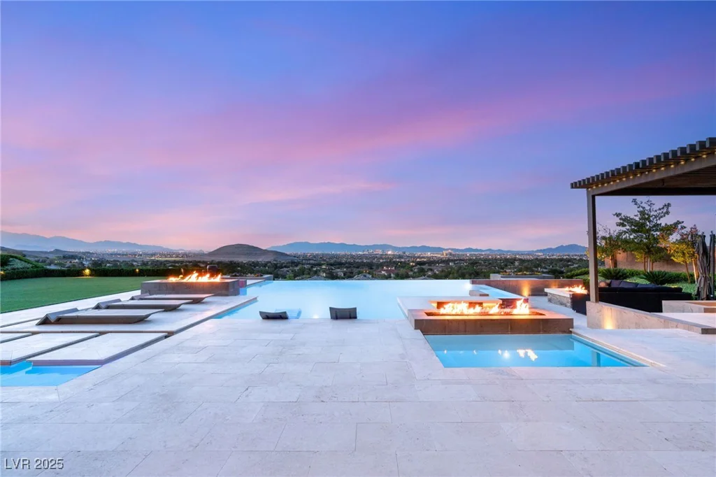 34 OLYMPIA OUTLOOK, Las Vegas, NV 89141