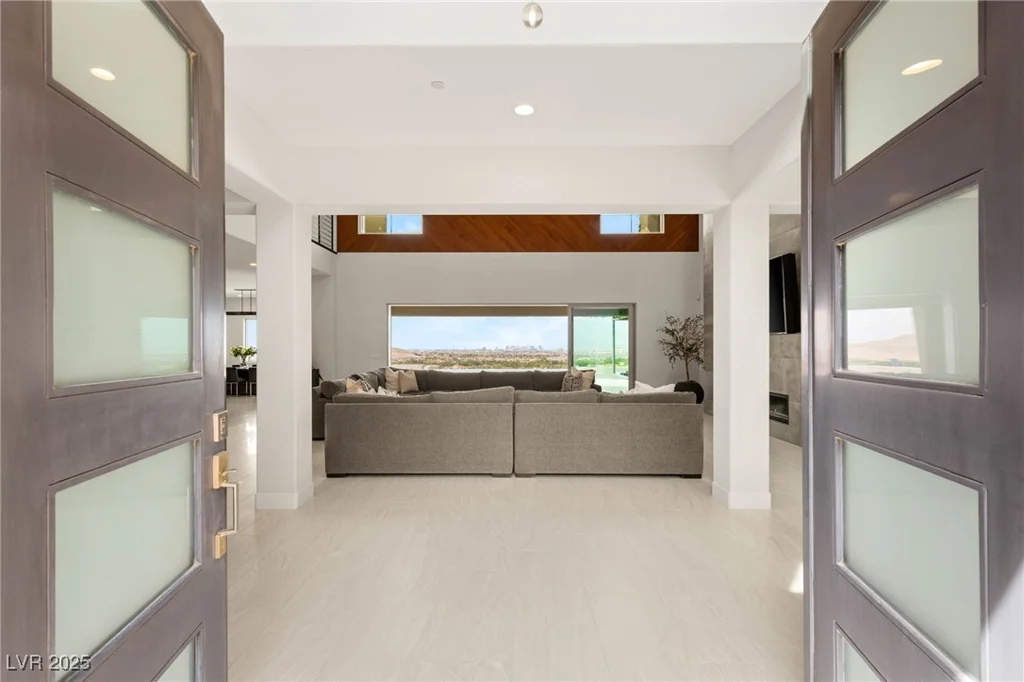 34 OLYMPIA OUTLOOK, Las Vegas, NV 89141