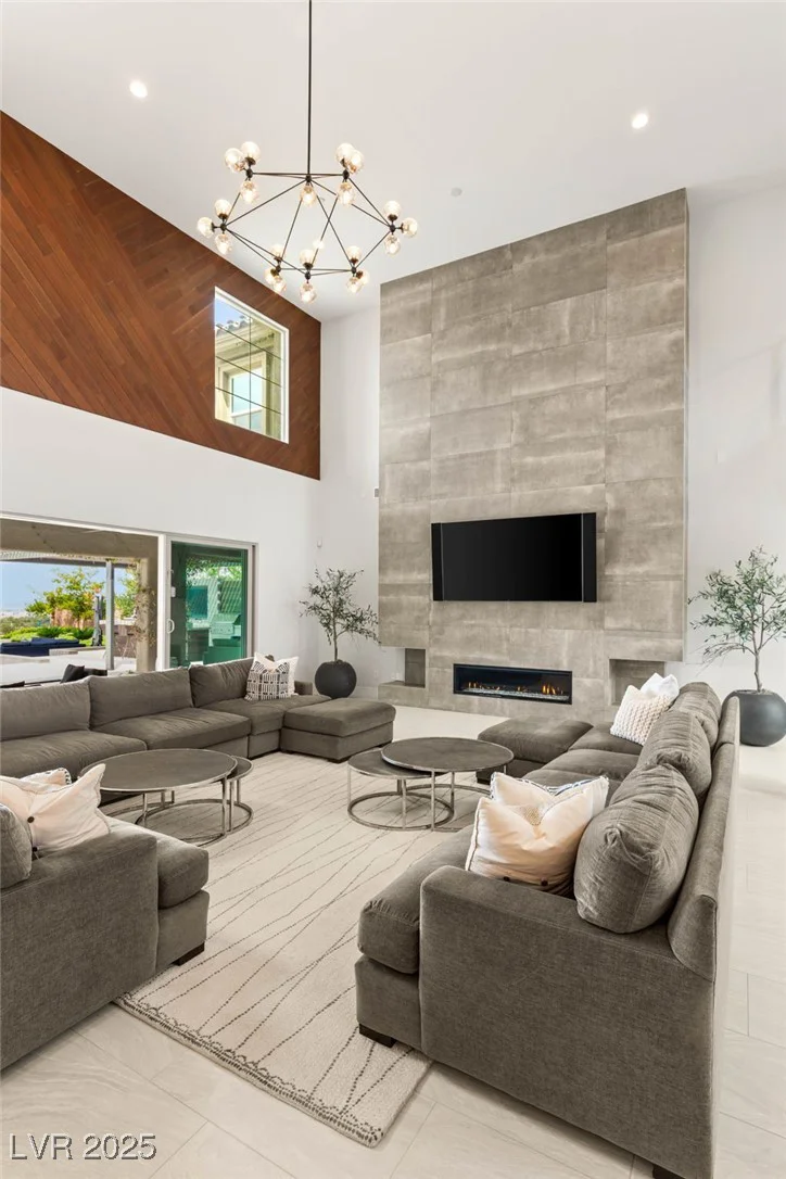 34 OLYMPIA OUTLOOK, Las Vegas, NV 89141