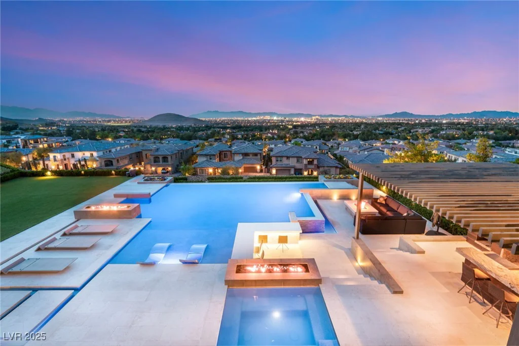 34 OLYMPIA OUTLOOK, Las Vegas, NV 89141