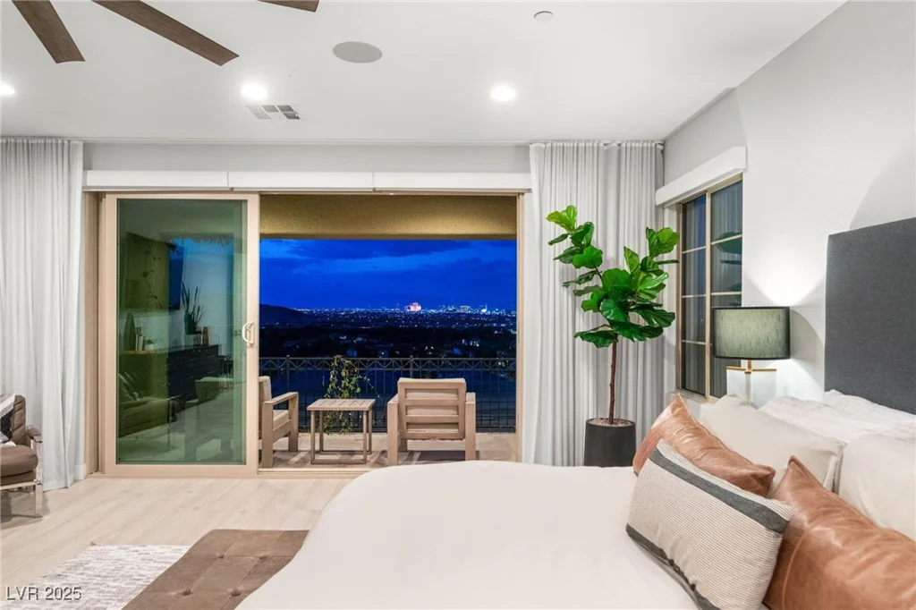 34 OLYMPIA OUTLOOK, Las Vegas, NV 89141