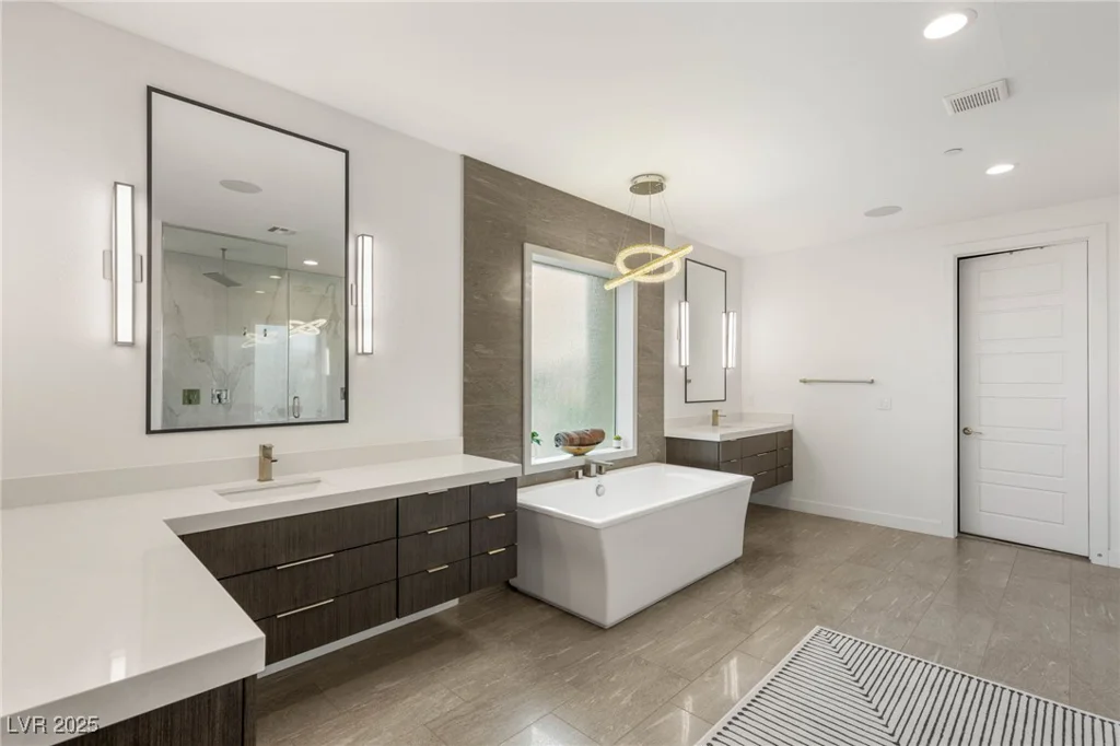 34 OLYMPIA OUTLOOK, Las Vegas, NV 89141