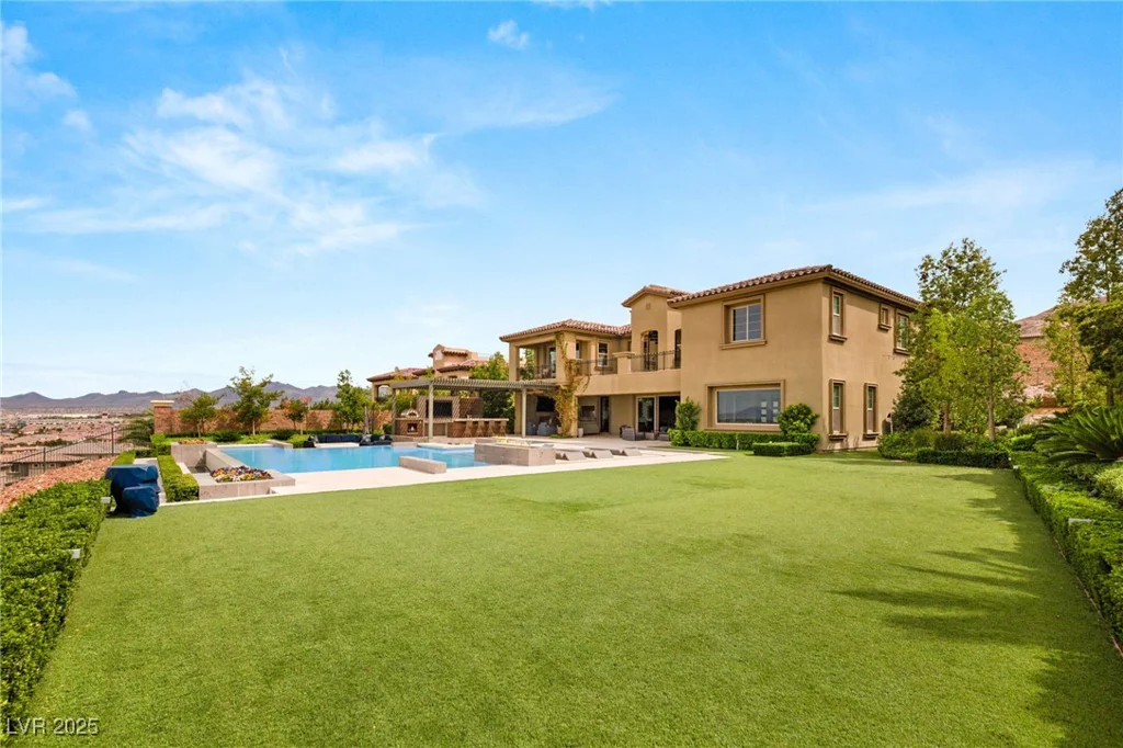 34 OLYMPIA OUTLOOK, Las Vegas, NV 89141