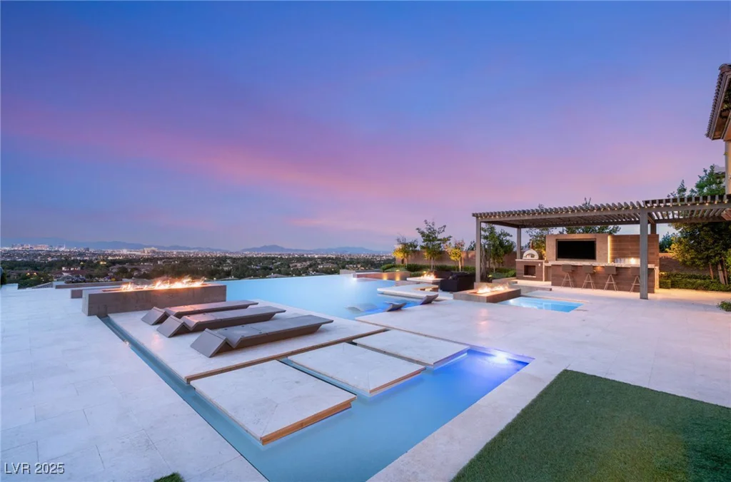 34 OLYMPIA OUTLOOK, Las Vegas, NV 89141