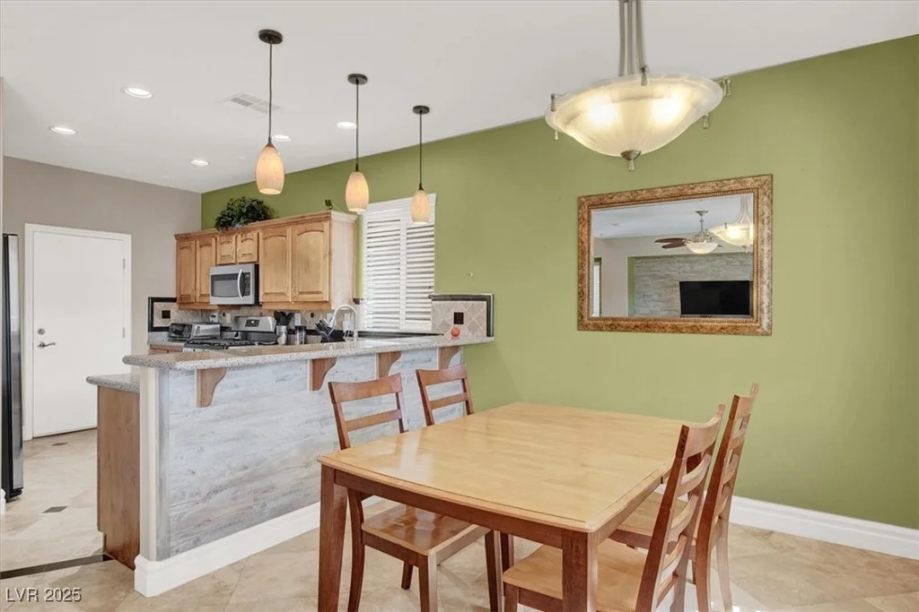 187 Fairway Woods, Las Vegas, NV 89148