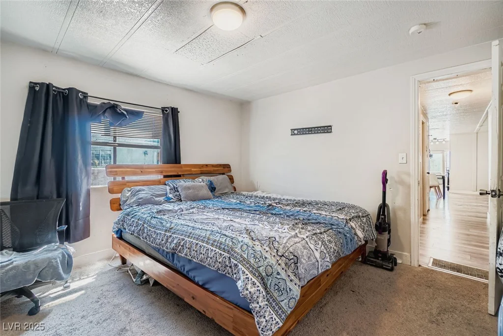 5974 Mount McKinley, Las Vegas, NV 89156