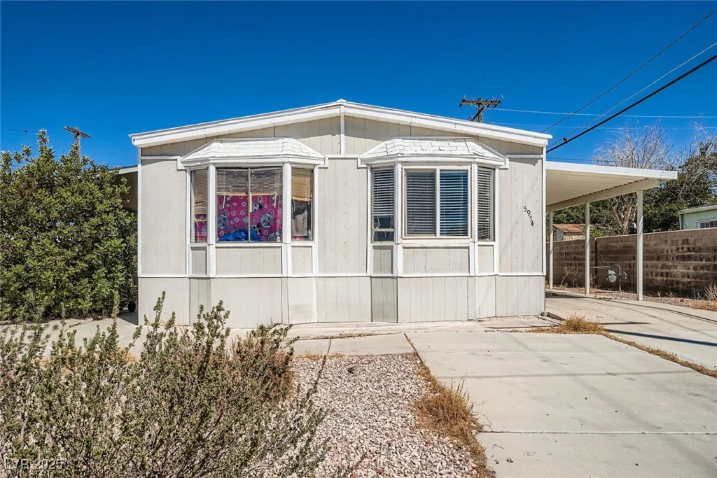 5974 Mount McKinley, Las Vegas, NV 89156