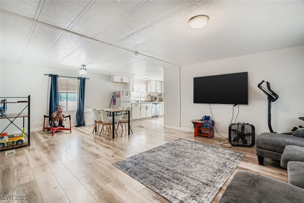 5974 Mount McKinley, Las Vegas, NV 89156