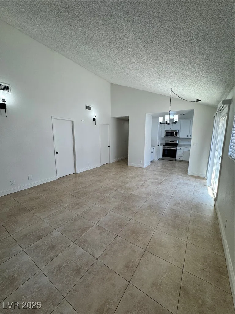 2318 El Molino, Las Vegas, NV 89108