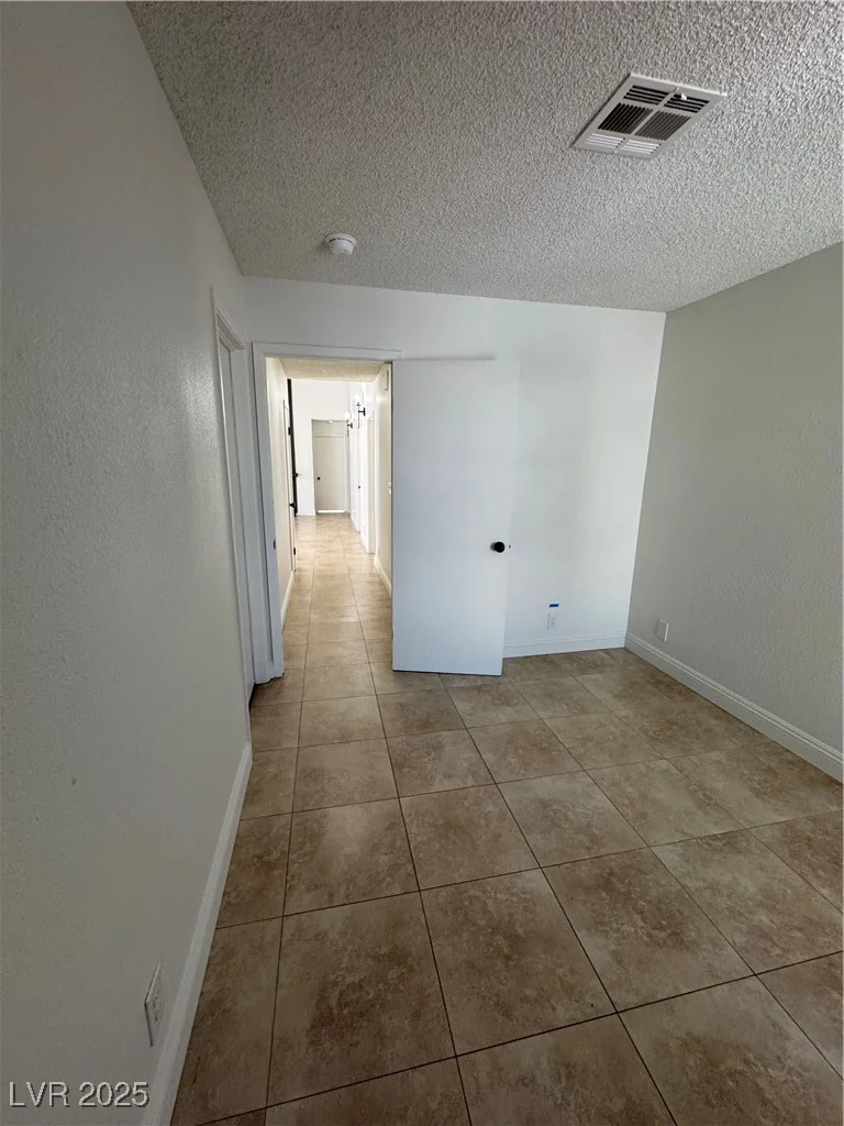 2318 El Molino, Las Vegas, NV 89108