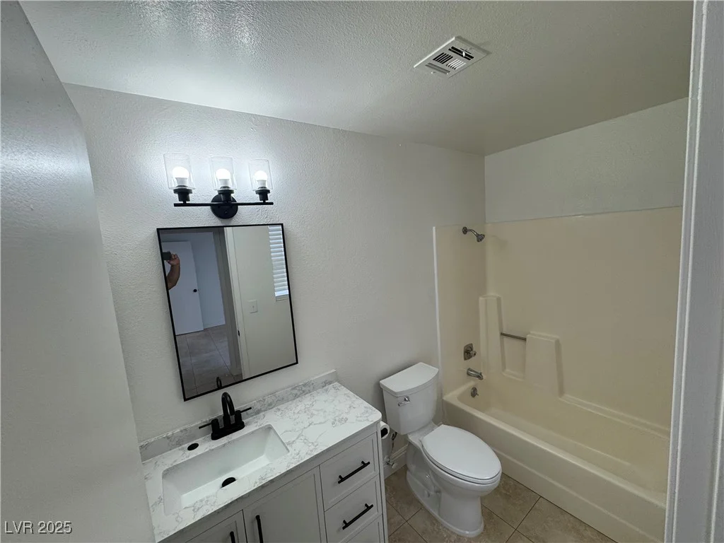 2318 El Molino, Las Vegas, NV 89108