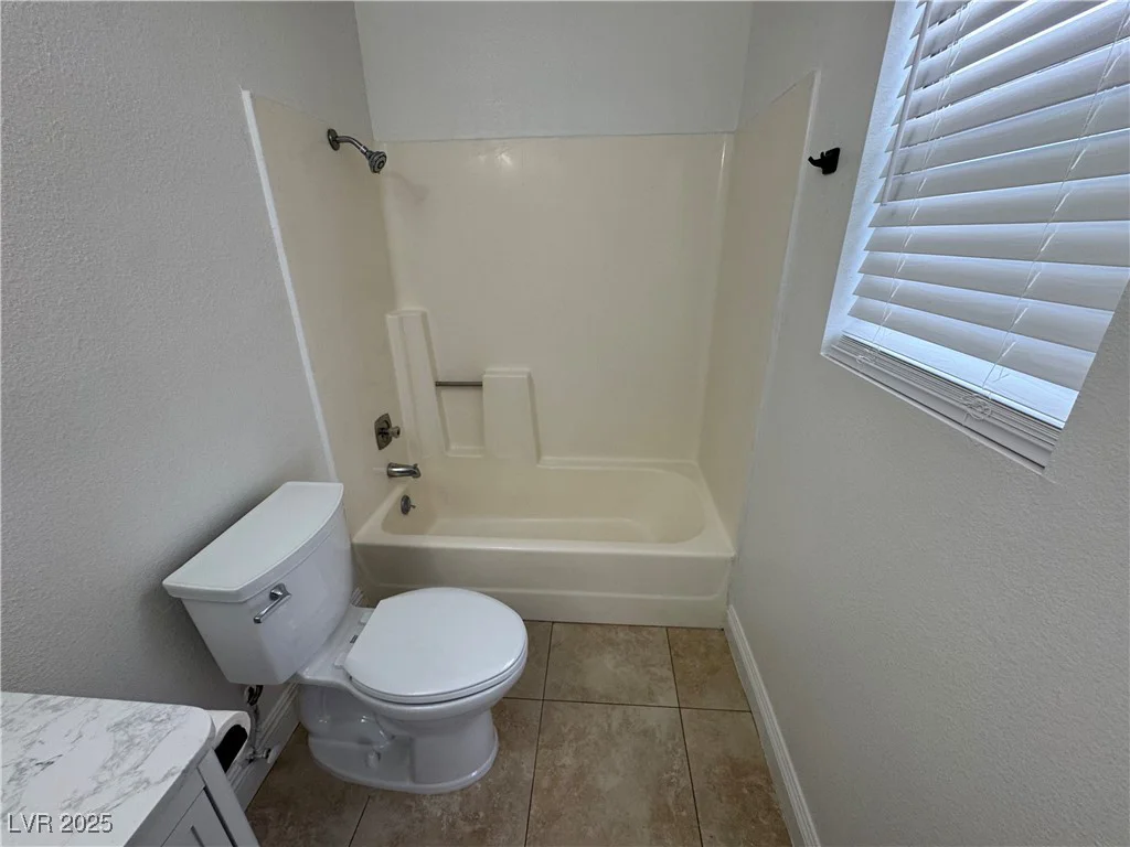 2318 El Molino, Las Vegas, NV 89108