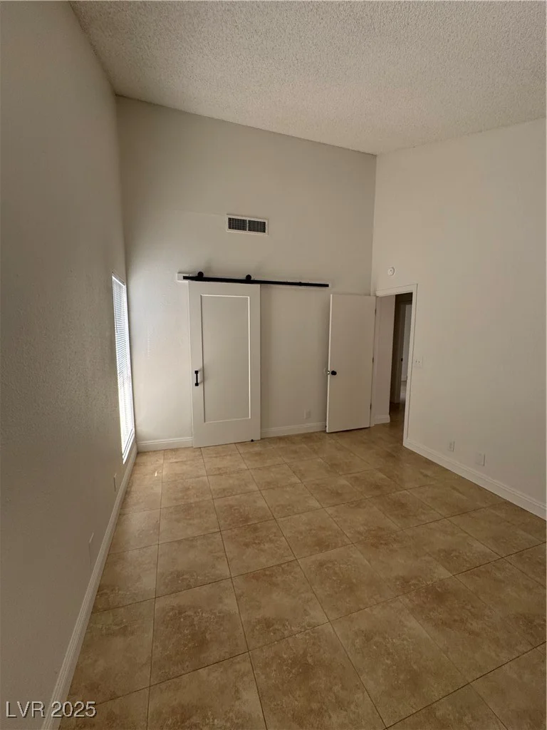 2318 El Molino, Las Vegas, NV 89108