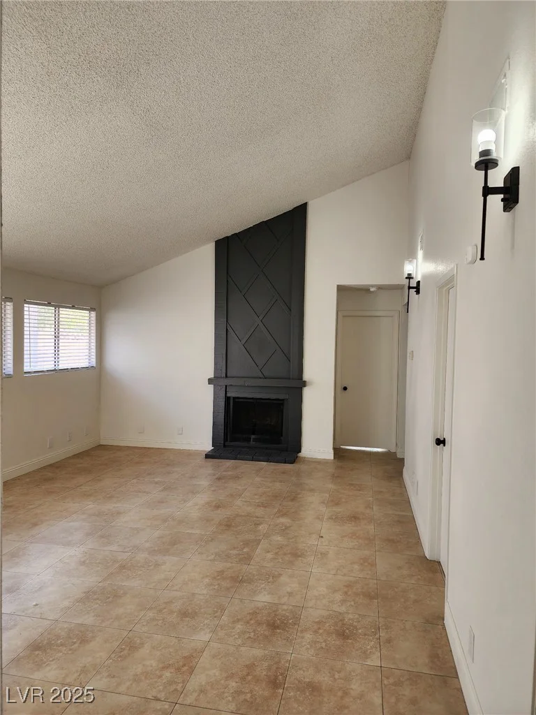 2318 El Molino, Las Vegas, NV 89108