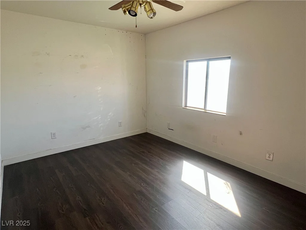 225 Apache, Henderson, NV 89015