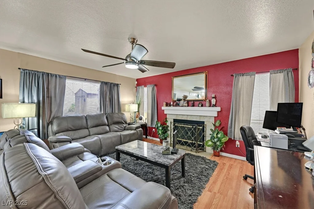 1220 Healing Waters, North Las Vegas, NV 89031