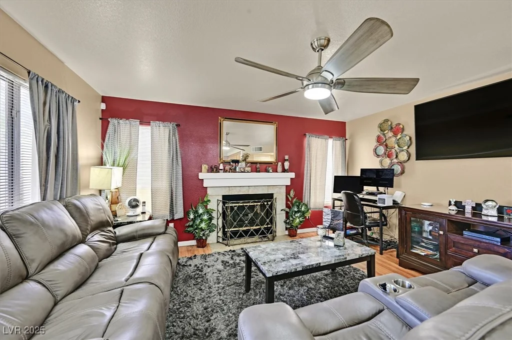 1220 Healing Waters, North Las Vegas, NV 89031
