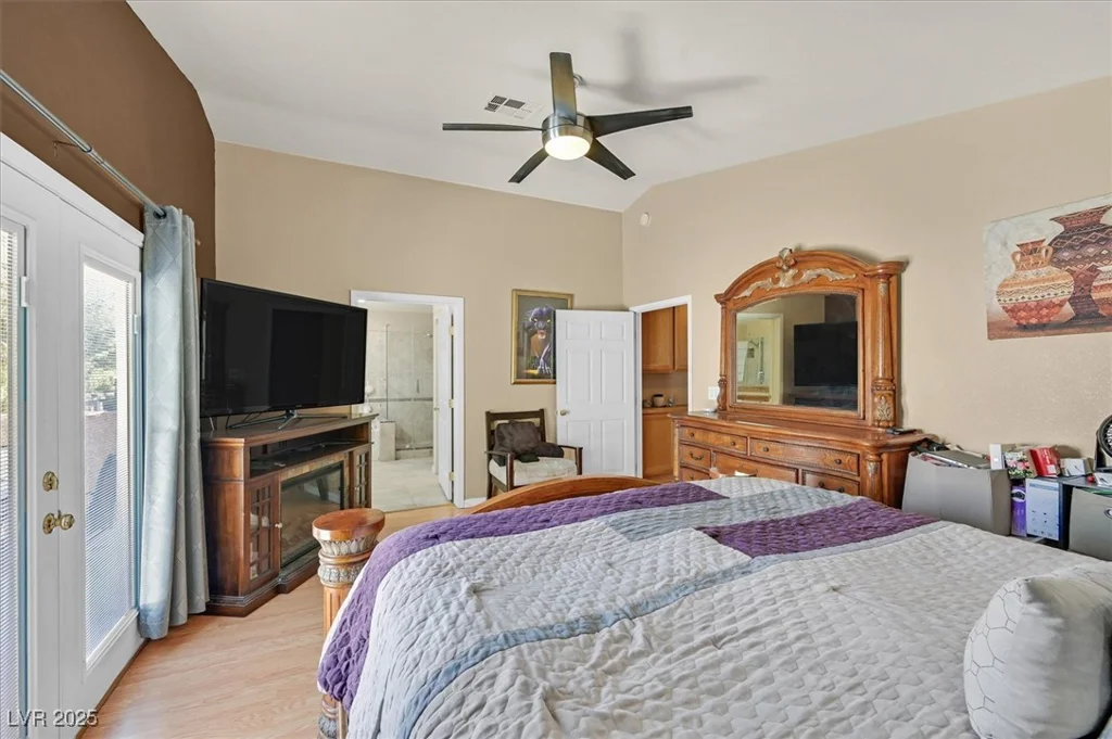 1220 Healing Waters, North Las Vegas, NV 89031