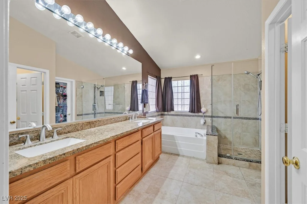 1220 Healing Waters, North Las Vegas, NV 89031