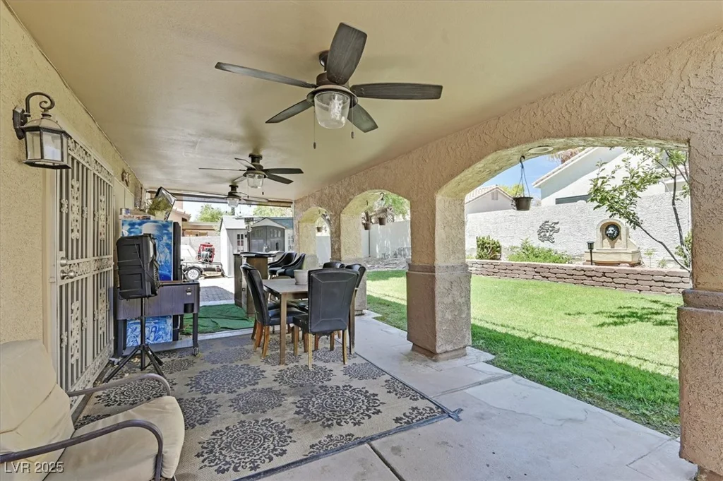 1220 Healing Waters, North Las Vegas, NV 89031
