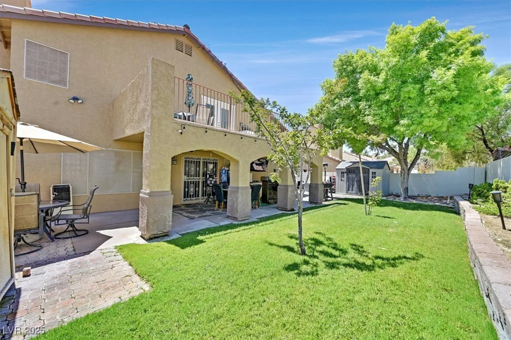 1220 Healing Waters, North Las Vegas, NV 89031