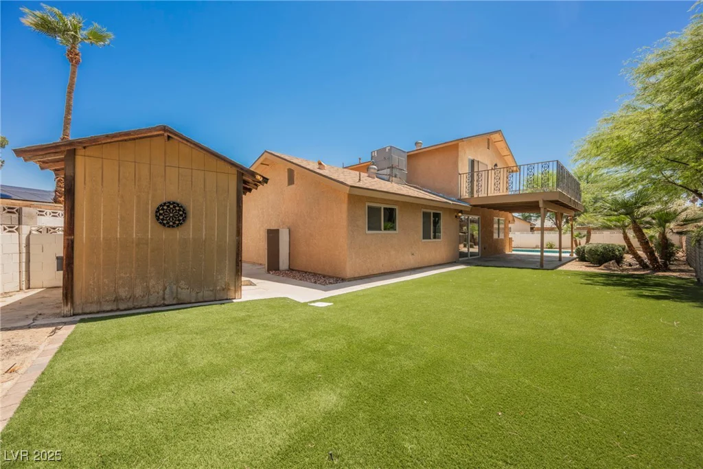 3699 Lorraine, Las Vegas, NV 89120
