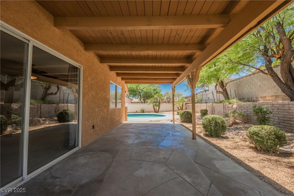 3699 Lorraine, Las Vegas, NV 89120