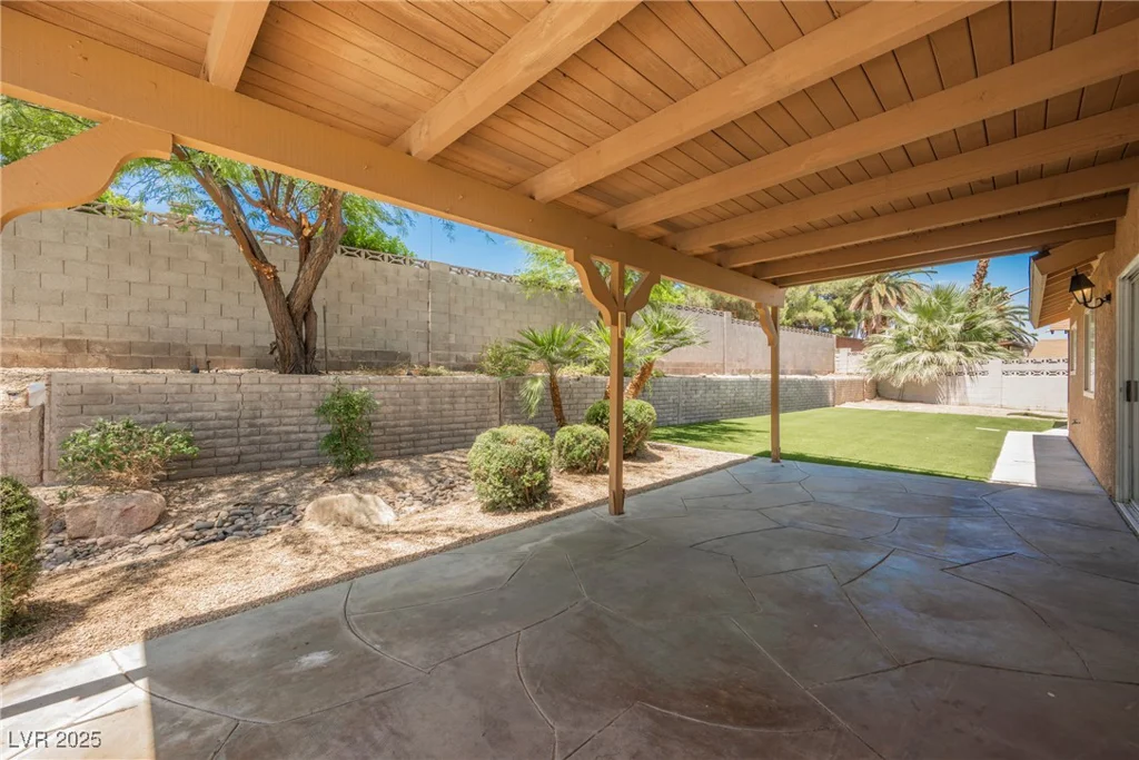 3699 Lorraine, Las Vegas, NV 89120