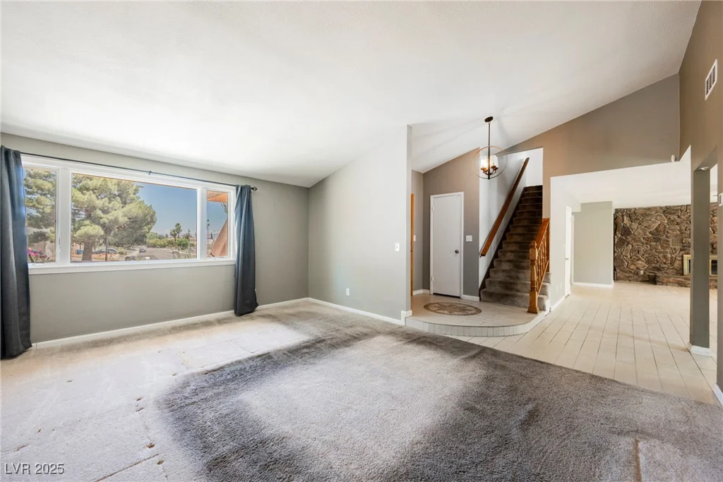 3699 Lorraine, Las Vegas, NV 89120