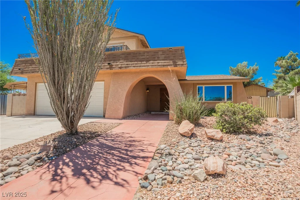 3699 Lorraine, Las Vegas, NV 89120