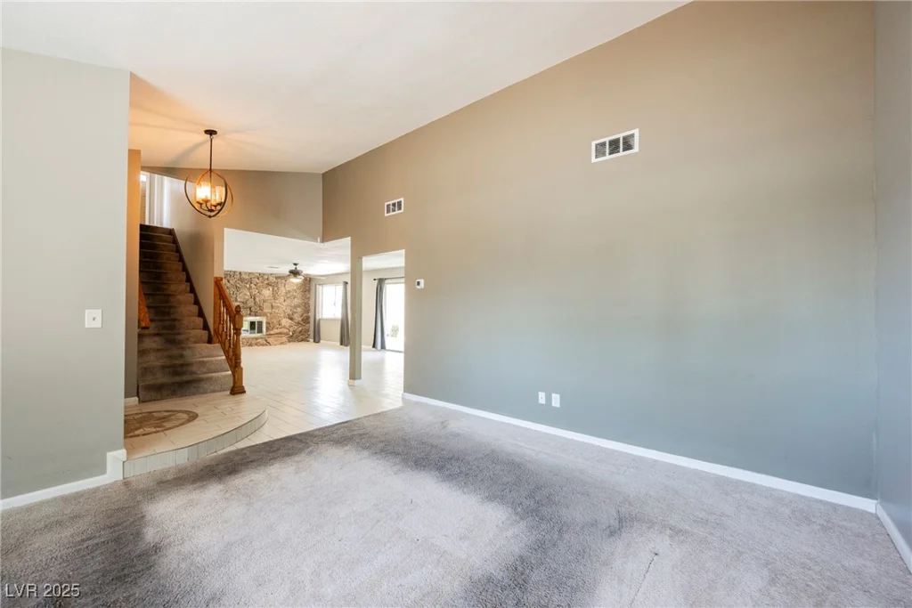 3699 Lorraine, Las Vegas, NV 89120