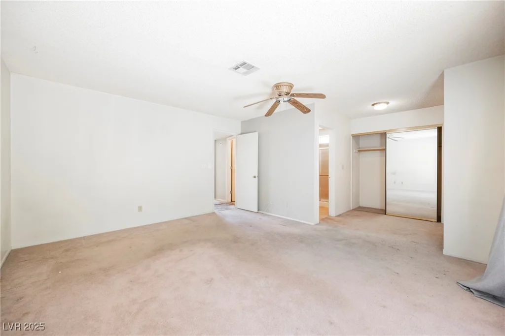 3699 Lorraine, Las Vegas, NV 89120