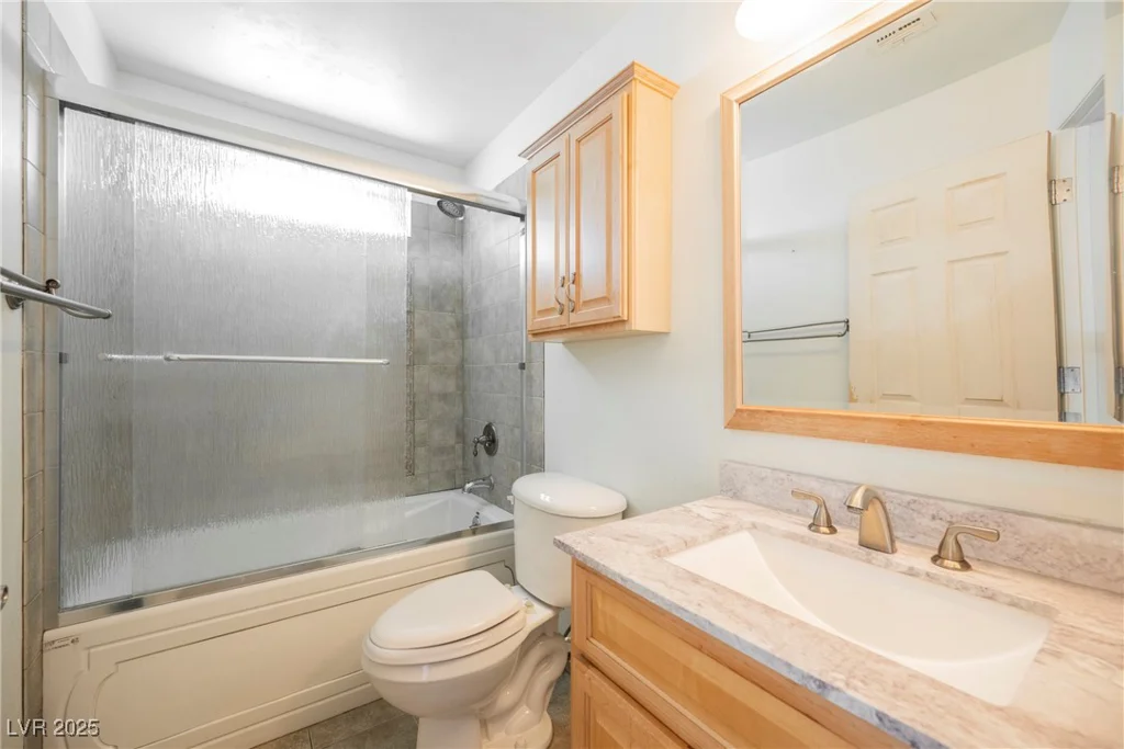 3699 Lorraine, Las Vegas, NV 89120